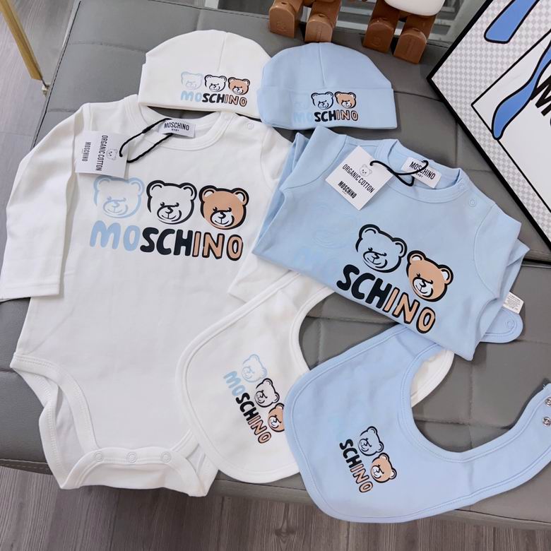 Moschino sz59 66 73 80  85 90 47